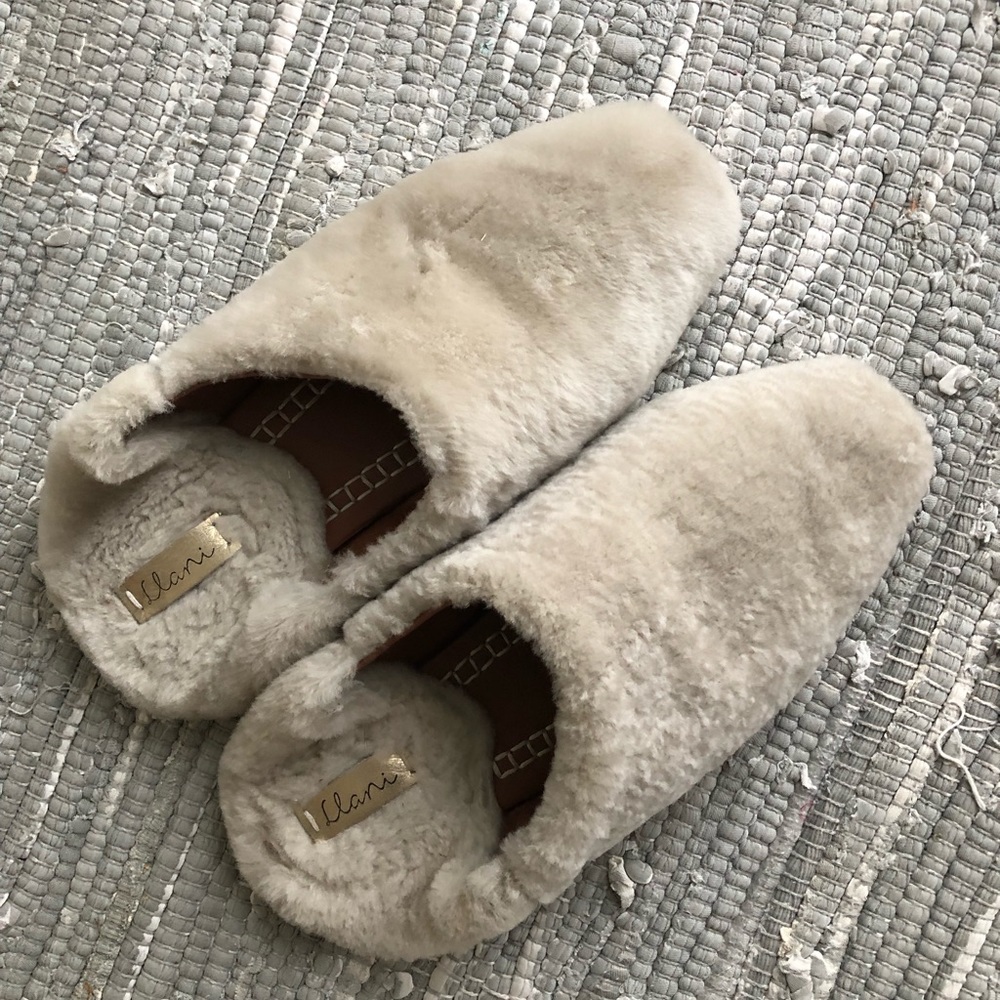 Llani sherling mules, 100% wool, light grey, lightly used, size 40